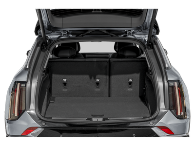 2025 Cadillac OPTIQ Luxury 2