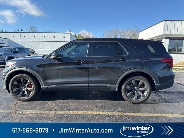 2022 Ford Explorer ST