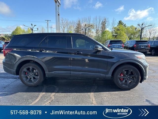 2022 Ford Explorer ST