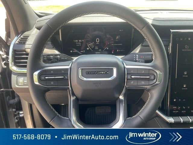 2025 GMC Acadia Denali