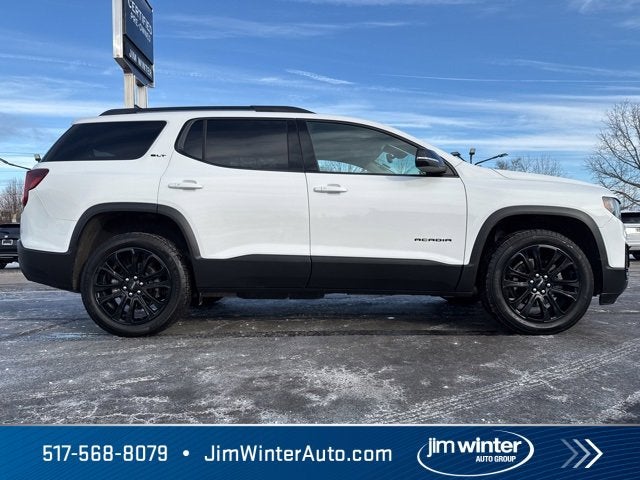2023 GMC Acadia SLT