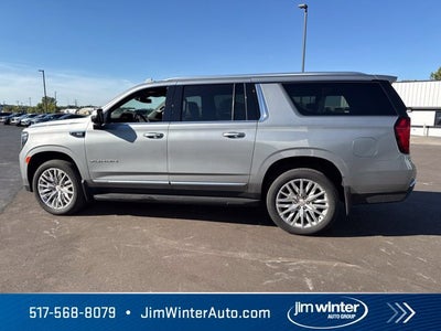 2023 GMC Yukon XL SLT