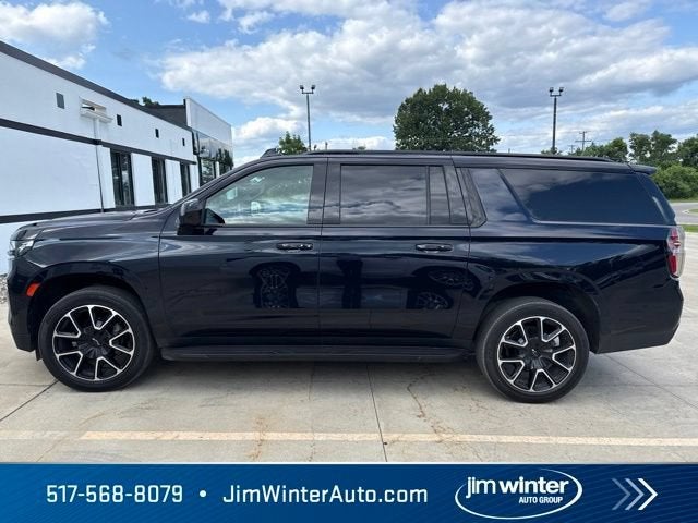 2021 Chevrolet Suburban RST