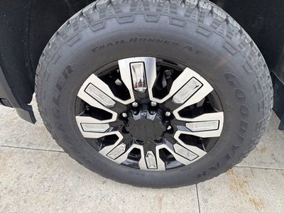 2025 GMC Sierra 2500 HD Denali