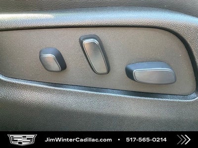2022 Cadillac XT4 AWD Premium Luxury