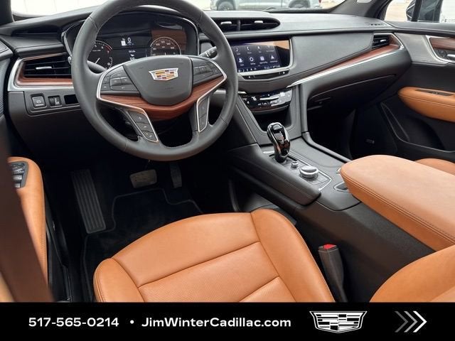 2025 Cadillac XT5 Premium Luxury