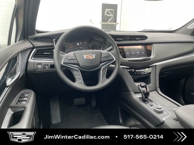 2025 Cadillac XT5 Premium Luxury