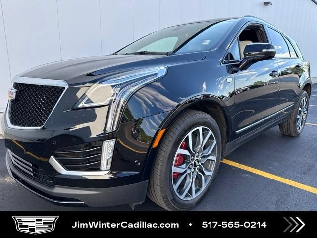 2025 Cadillac XT5 Sport