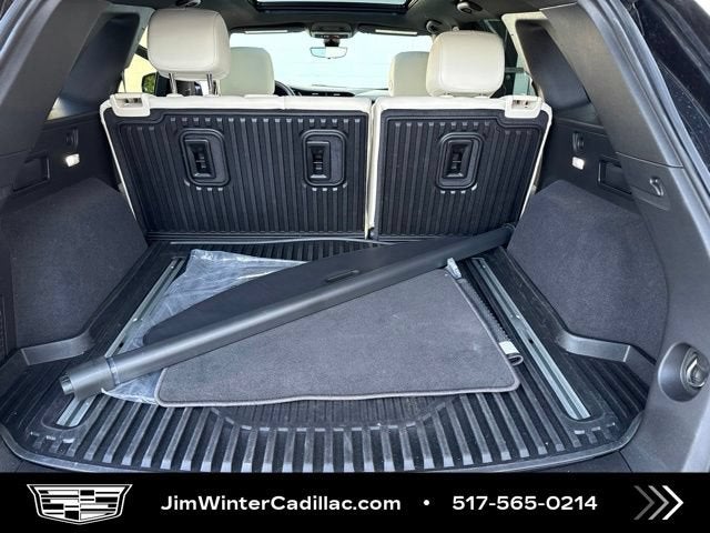 2025 Cadillac XT5 Sport
