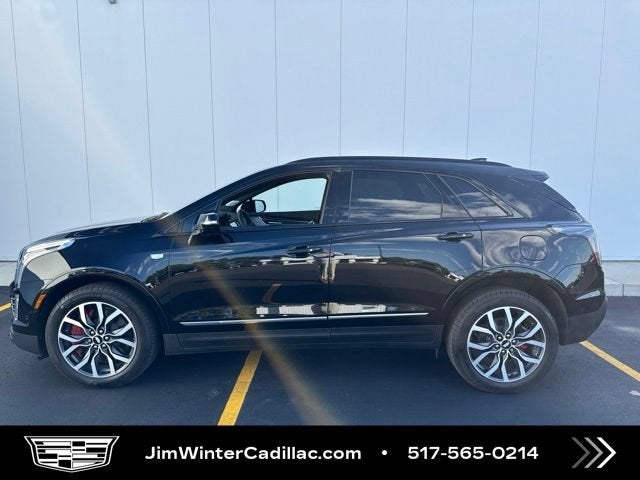 2025 Cadillac XT5 Sport