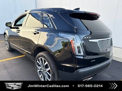2025 Cadillac XT5 Sport
