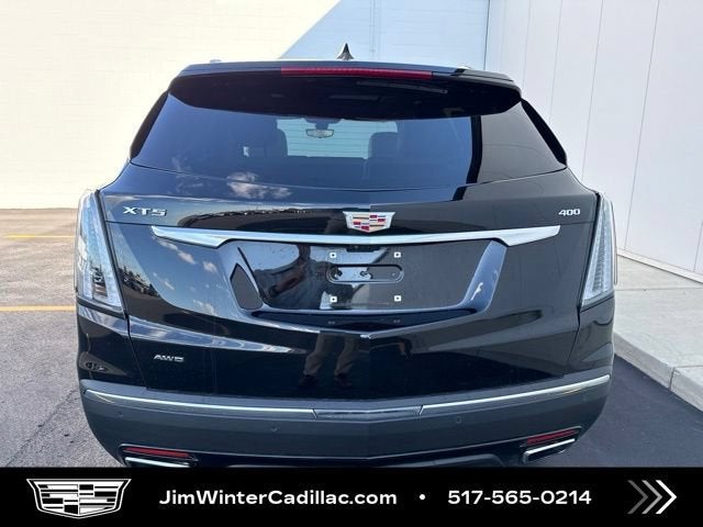 2025 Cadillac XT5 Sport