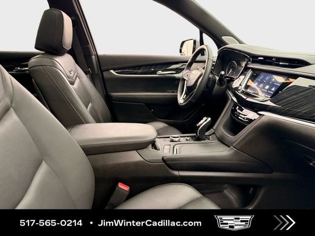 2025 Cadillac XT6 Premium Luxury