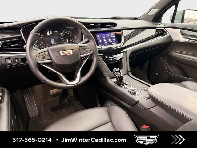 2025 Cadillac XT6 Premium Luxury