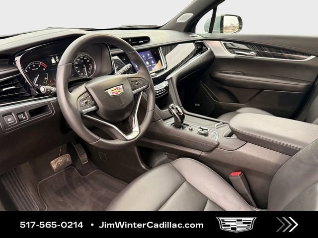 2025 Cadillac XT6 Premium Luxury