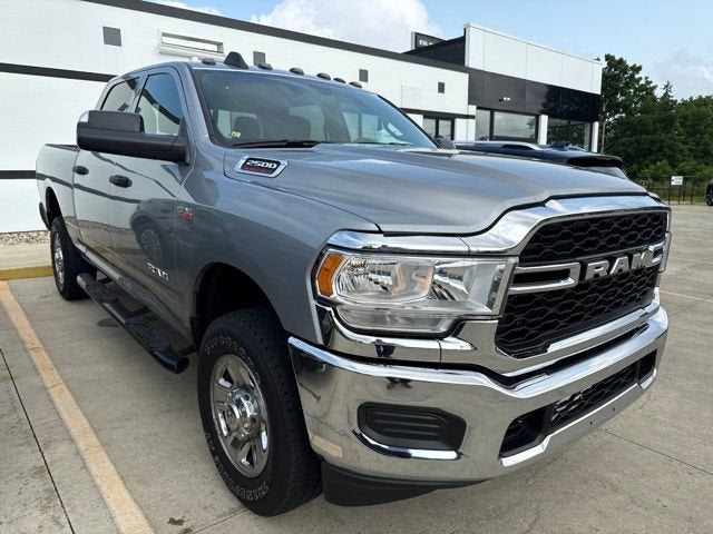 2021 RAM 2500 Tradesman Crew Cab 4x4 6'4" Box