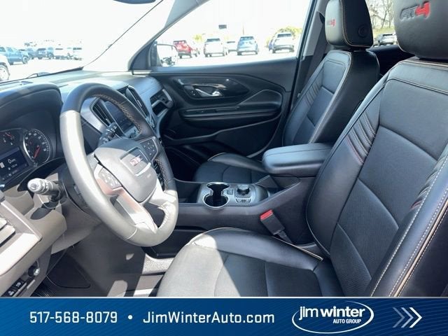 2024 GMC Terrain AT4