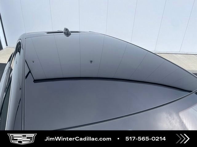 2025 Cadillac OPTIQ Luxury 2