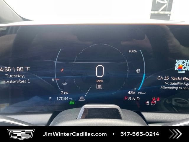 2025 Cadillac OPTIQ Luxury 2
