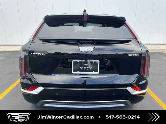 2025 Cadillac OPTIQ Luxury 2