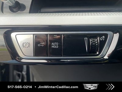 2025 Cadillac OPTIQ Luxury 2