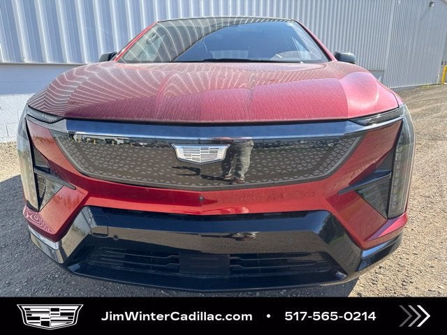 2025 Cadillac OPTIQ Sport 2