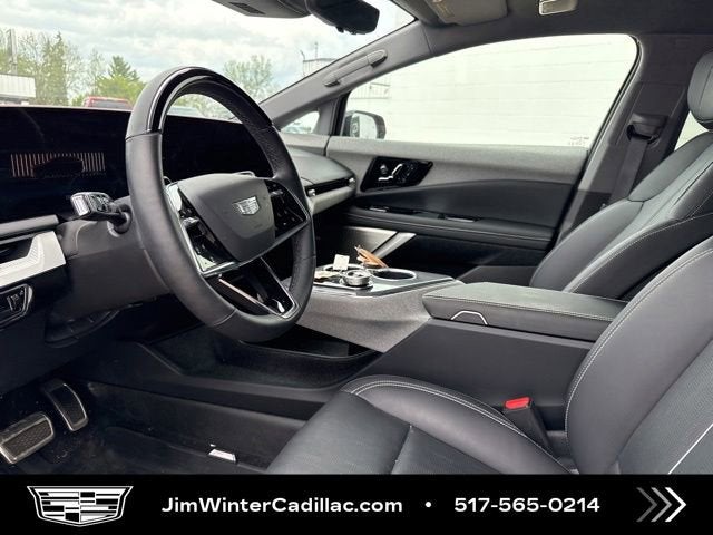 2025 Cadillac OPTIQ Sport 2