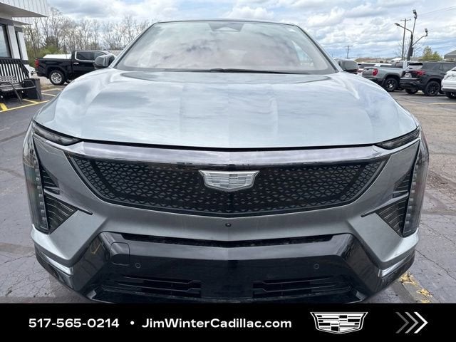 2025 Cadillac OPTIQ Sport 2