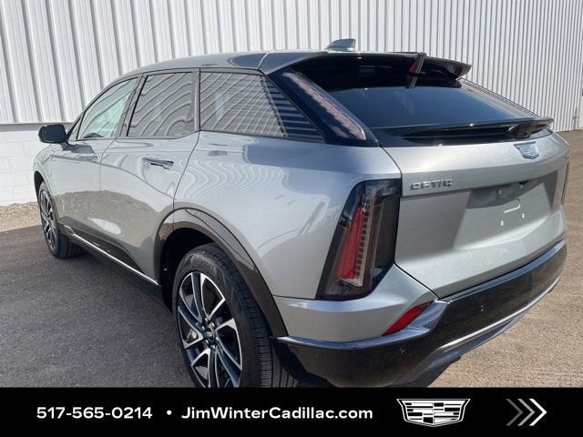 2025 Cadillac OPTIQ Sport 2