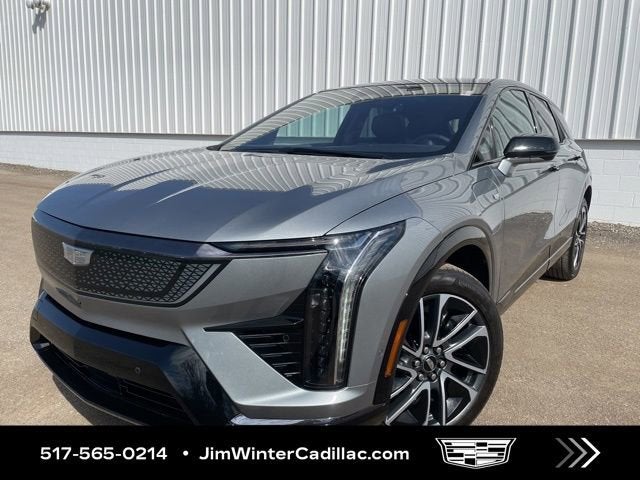 2025 Cadillac OPTIQ Sport 2