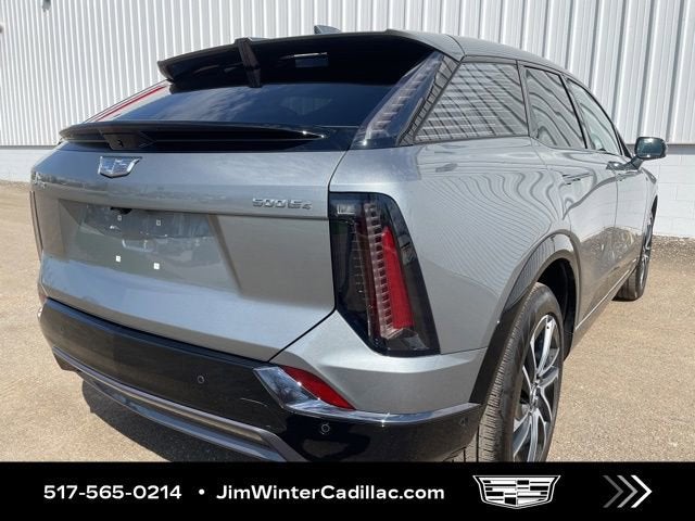2025 Cadillac OPTIQ Sport 2