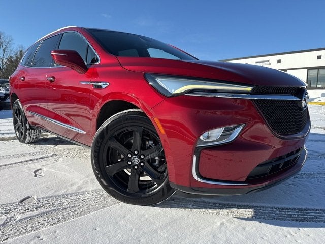 2023 Buick Enclave Essence