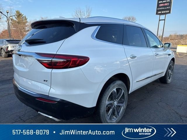 2020 Buick Enclave Essence