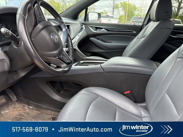 2024 Buick Enclave Essence