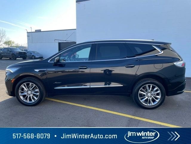 2022 Buick Enclave Avenir