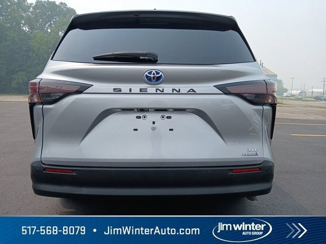 2023 Toyota Sienna XLE