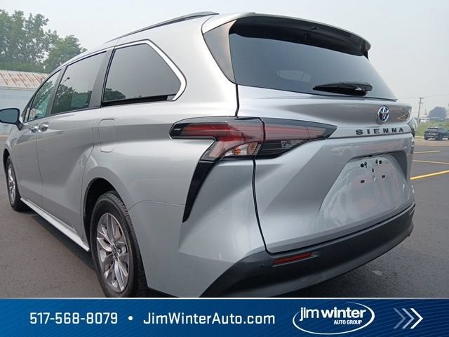 2023 Toyota Sienna XLE