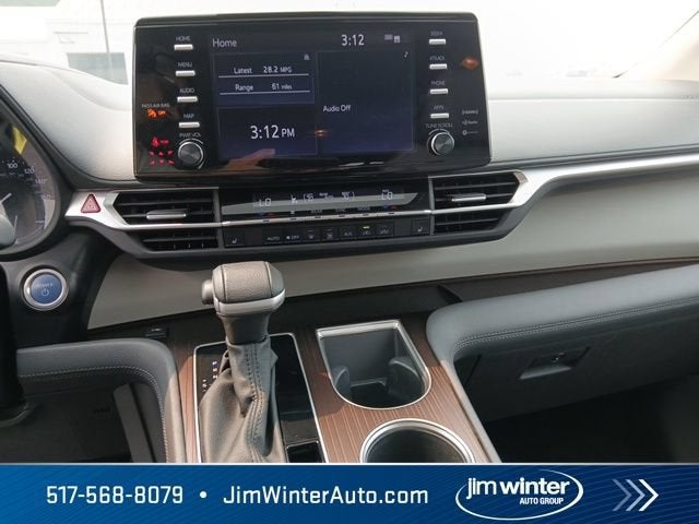 2023 Toyota Sienna XLE